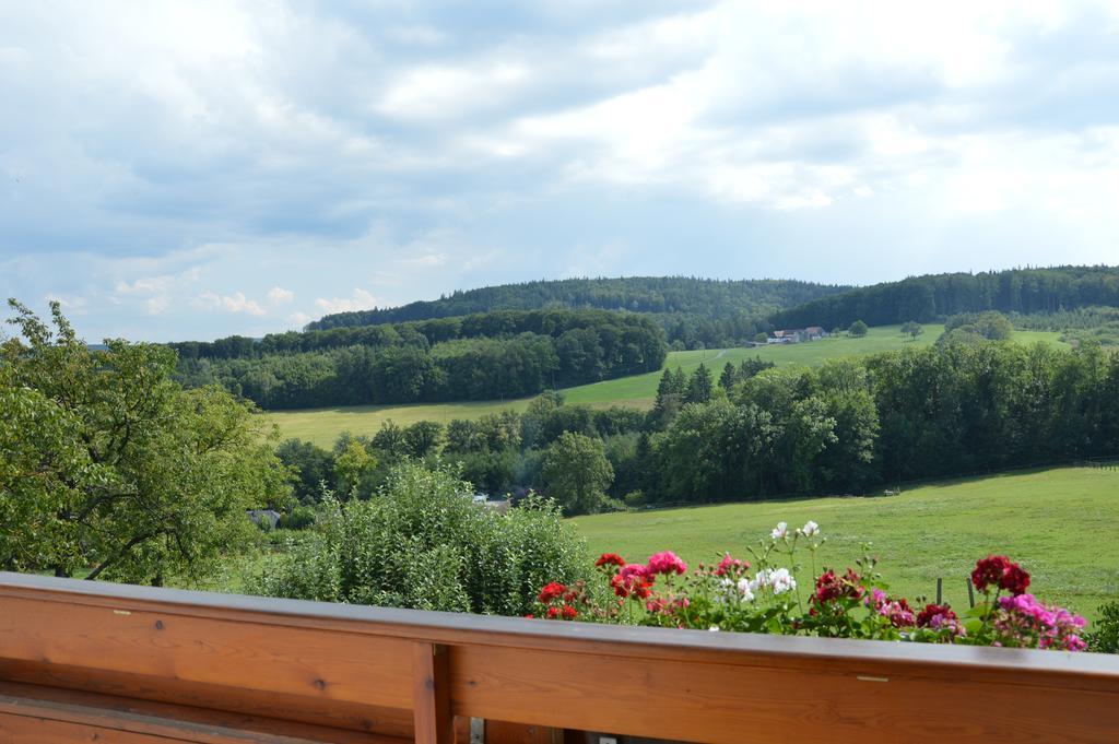 Biobauernhof Wolf-Hof Apartment Pressbaum Luaran gambar