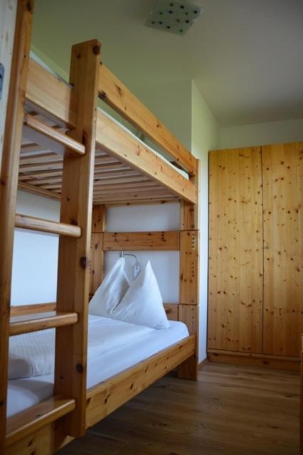 Biobauernhof Wolf-Hof Apartment Pressbaum Bilik gambar